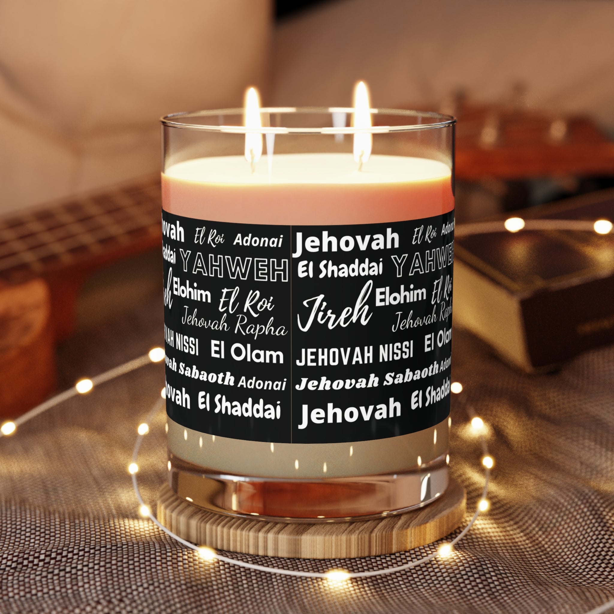 Luxurious & Aromatic Scented Candle - Black & White